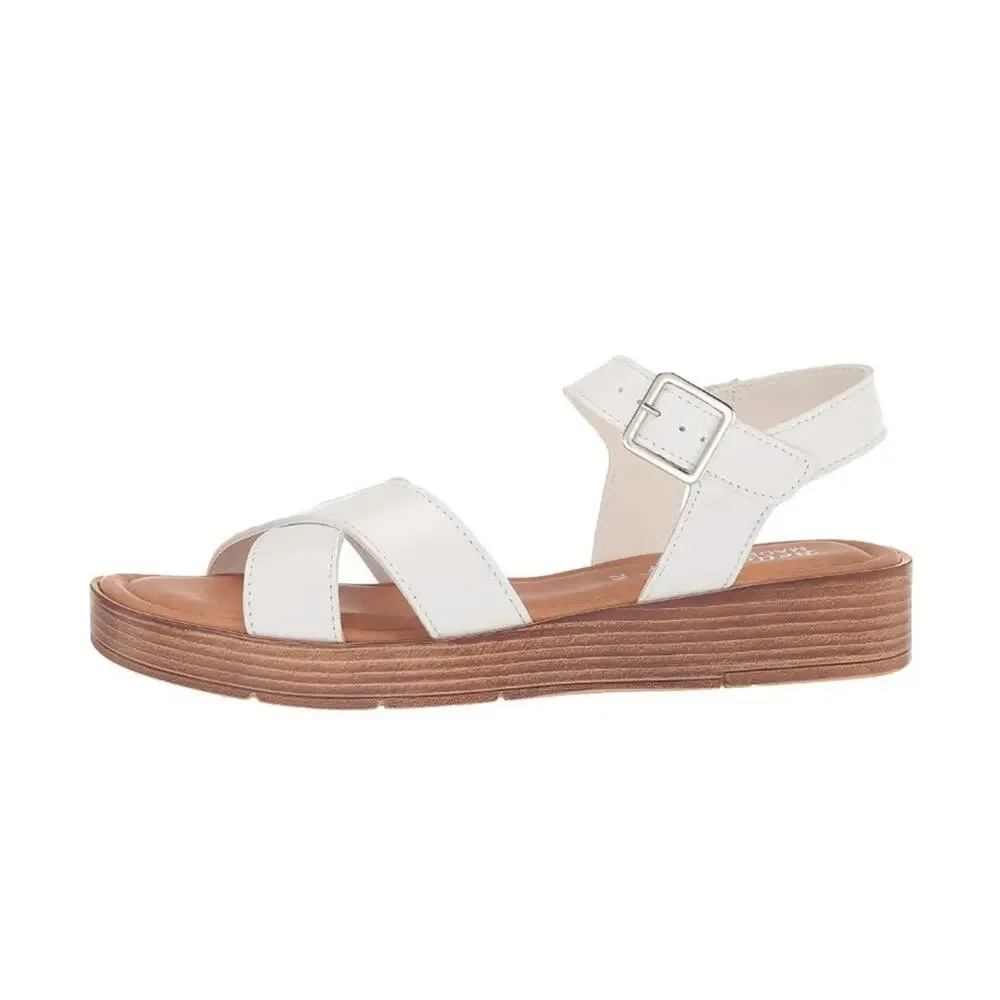 Bella Vita Women's Car-Italy Leather Wedge Sandals White Leather Size 7